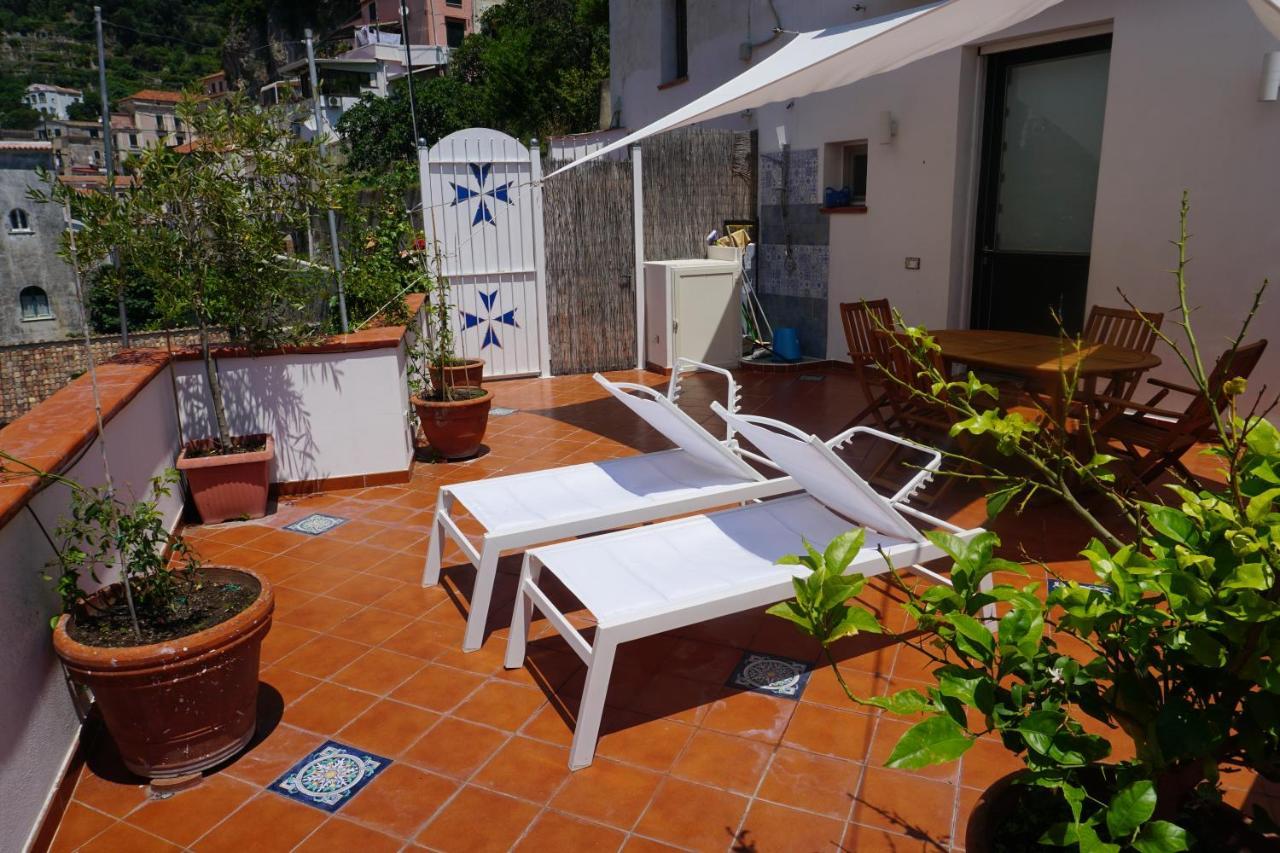 Donna Rosalia Apartment Amalfi Ngoại thất bức ảnh