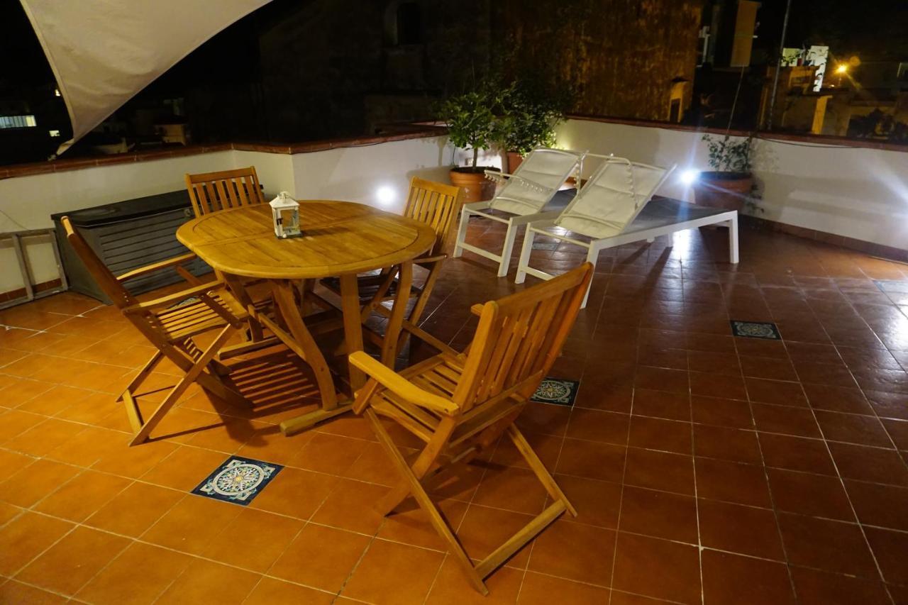 Donna Rosalia Apartment Amalfi Ngoại thất bức ảnh